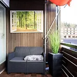 Relax-apartment Mit Indoor-pool, Sauna, Massagesessel Und Netflix