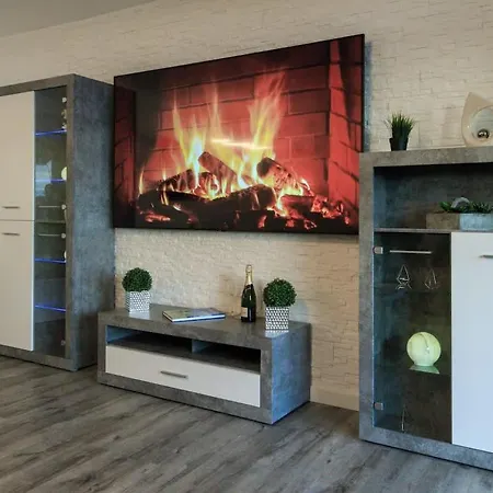 Relax-apartment Mit Indoor-pool, Sauna, Massagesessel Und Netflix * Schonach im Schwarzwald