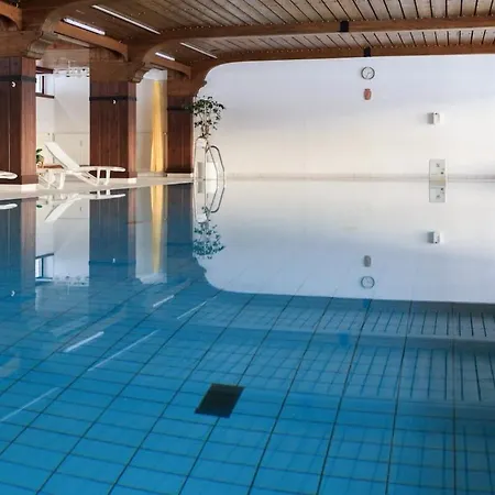 Relax-apartment Mit Indoor-pool, Sauna, Massagesessel Und Netflix *