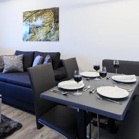 דירה Relax-apartment Mit Indoor-pool, Sauna, Massagesessel Und Netflix סכונאץ'