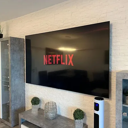 Relax-apartment Mit Indoor-pool, Sauna, Massagesessel Und Netflix *