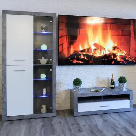 דירה Relax-apartment Mit Indoor-pool, Sauna, Massagesessel Und Netflix סכונאץ'